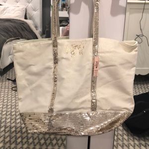 🔥VICTORIAS SECRET TOTE BAG!!!